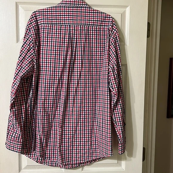 Casual Button Down by Croft & Barrow - Picture 5 of 7